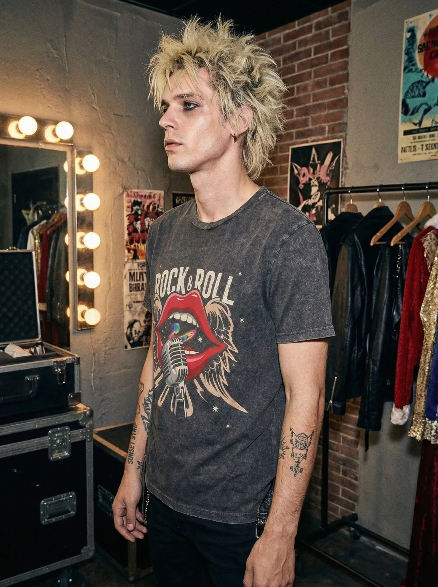 Rock & Roll Lips Vintage T-Shirt